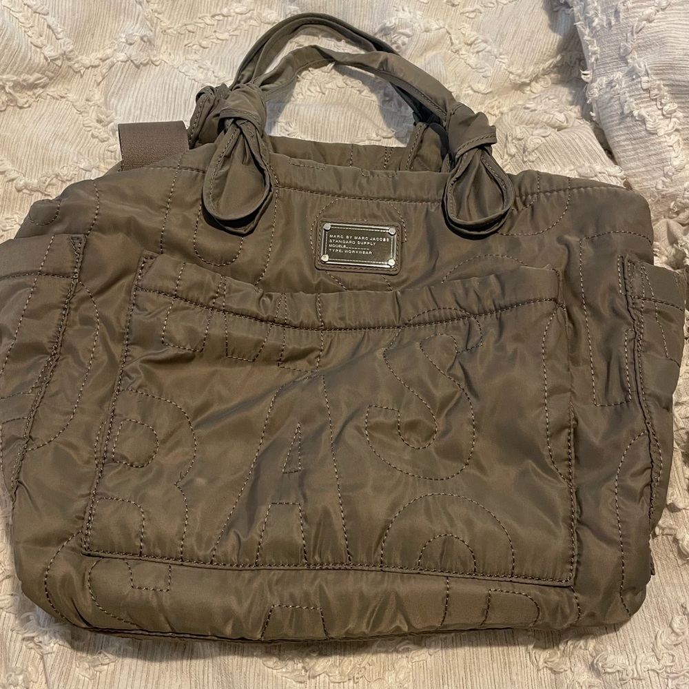 Marc Jacobs diaper bag (taupe)